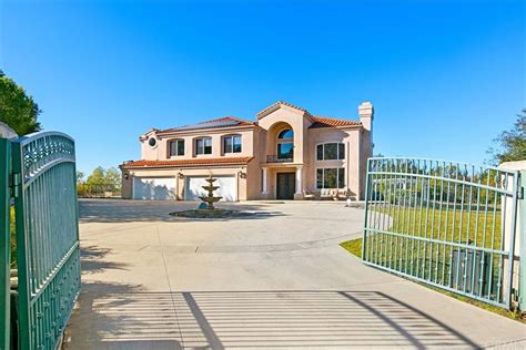 2 Olympic Way, Coto de Caza, CA 92679 